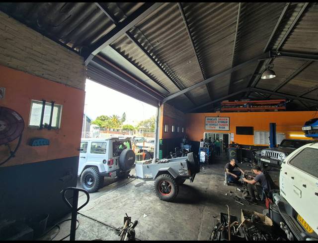 385M² WAREHOUSE TO LET IN ELSIES RIVER INDUSTRIAL